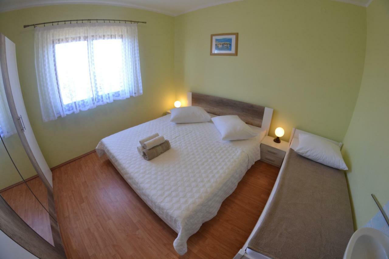 Apartman Jadranka Palit ภายนอก รูปภาพ