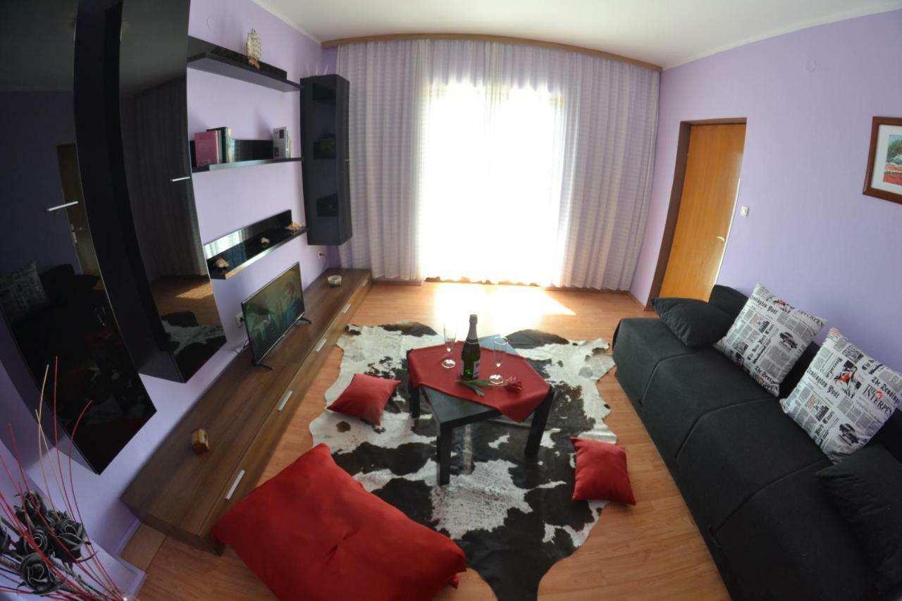 Apartman Jadranka Palit ภายนอก รูปภาพ